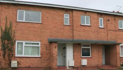 'Dated' two-bed flat is 'shrewd investment' for Stafford vet despite property 'pitfall'