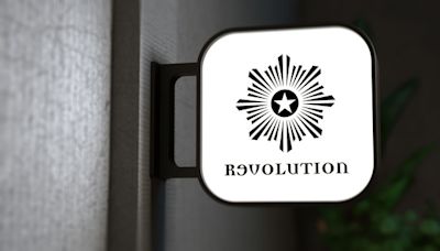 Revolution Bars taps Luke Johnson for chairman