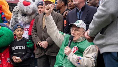 Celtics legend will be given 2024 championship ring at season opener