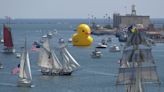 Giant Rubber Duck Headed to New York—Copycat Controversy in Tow