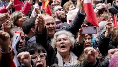 Sánchez y la inevitabilidad de la monarquía sacra