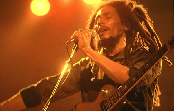 One Of Bob Marley’s Most Famous Albums Returns To The Charts