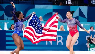 WATCH: Suni Lee & Simone Biles medal in women's all-around, more Olympic highlights