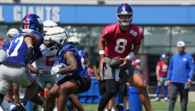 Giants Training Camp Notebook: Practice 6 | Daniel Jones, First-Team Offense Struggle