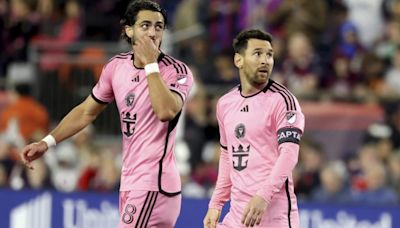 Messi se queja de nueva regla de la MLS en pleno partido, delante de las cámaras y se hizo viral - La Opinión