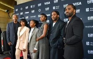 ‘Piano Lesson’ premiere in Toronto a family affair for Denzel | FOX 28 Spokane