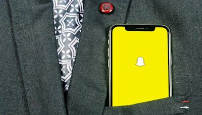 Does SNAP's Growing Command in AR & AI Make the Stock a Buy?