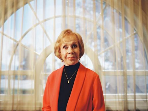 Carol Burnett on her renaissance, making people cry and 'gibberishing' for 'Palm Royale'