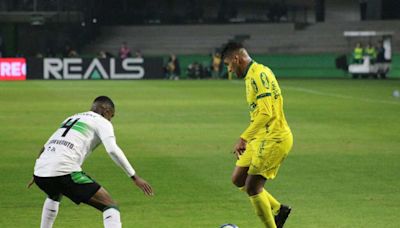 Coritiba 0 x 1 Mirassol - Primeira vitória fora em noite de protestos e tensão em Curitiba