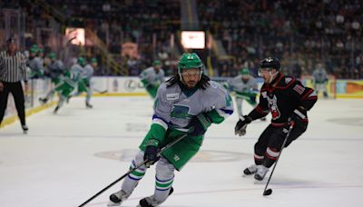 Adirondack wins Game 5 over the Everblades to send ECHL conference finals back to N.Y.
