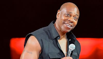 Dave Chappelle says there's a 'genocide' in the Gaza Strip during show in United Arab Emirates