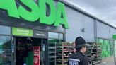 Police crackdown on shoplifting after banned kids enter store again