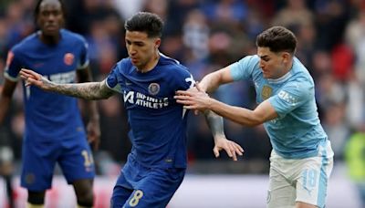 Julián Álvarez le ganó el duelo a Enzo Fernández y el City es finalista de la FA Cup