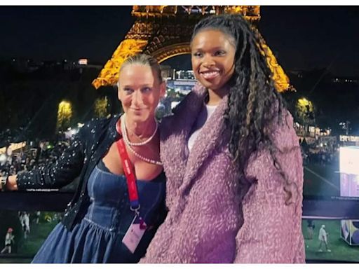 'Sex and the City' co-stars Sarah Jessica Parker and Jennifer Hudson make fans nostalgic as they reunite in Paris amid Olympics 2024 - See photo | - Times of India