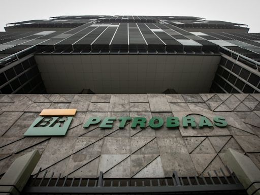 Petrobras vive 'corrida maluca' para acelerar investimentos