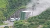 Vías de Caldas: cerrado el Túnel de Tesalia por incendio de un vehículo