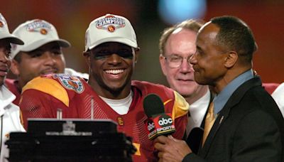 How did Reggie Bush lose his Heisman Trophy? Answering key questions with ex-USC star back among award winners
