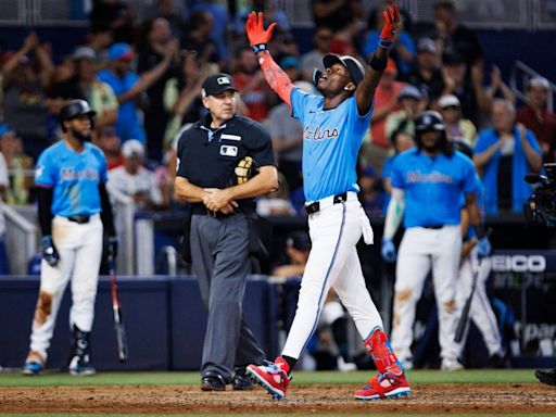 Los Marlins apelan al batazo largo y vuelven a clavar otra daga en el corazón de los Mets