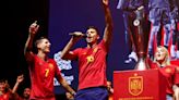 La UEFA abre expediente a Rodri y a Morata por su cántico 'Gibraltar es español'