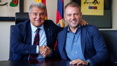 Laporta lanza pullas a Xavi y halaga a Flick