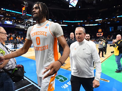 How Rick Barnes reacted to Jonas Aidoo's transfer from Tennessee basketball to Arkansas