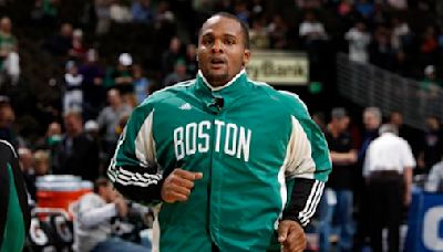 Glen Davis’s Big Baby act has been over for a long time. He’s the only one who doesn’t realize it. - The Boston Globe