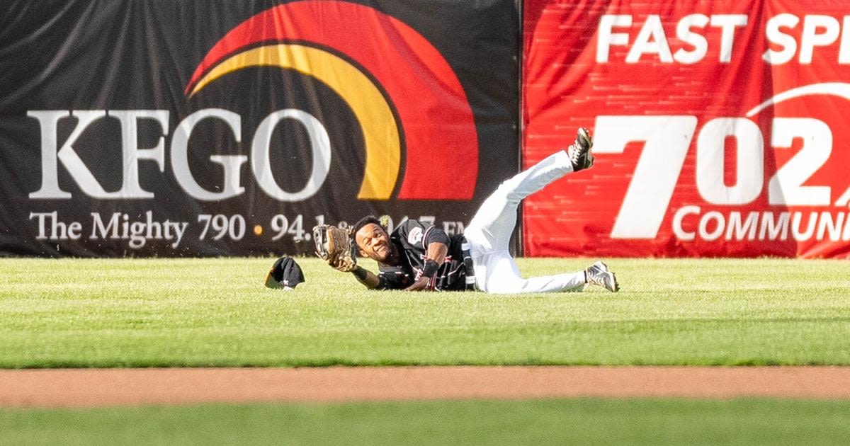 RedHawks bullpen shines in series-opening win over Winnipeg