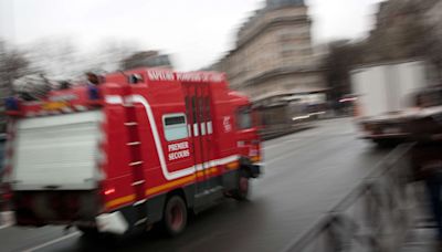 Paris : Une batterie de trottinette électrique explose dans une discothèque, un pan de mur s’effondre et fait trois blessés