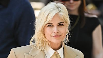 Cast Selma Blair in The White Lotus, You Cowards