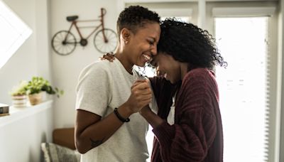 If you use any of these 5 phrases you are more emotionally secure in your relationships than most