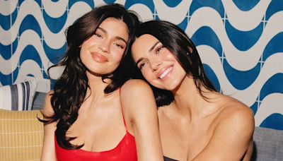 Kendall and Kylie Share Some Sister Sips in Las Vegas, Plus Anya Taylor-Joy, Jon Hamm and More