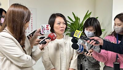 台智光威脅北市府｢不給錢就斷訊｣公文曝光 簡舒培：野蠻廠商現形!