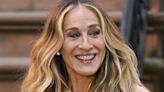 Sarah Jessica Parker's Makeup Artist Just Revealed the $30 Blush Behind Carrie Bradshaw's Ageless Glow