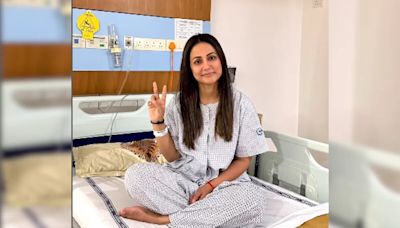 Hina Khan's Post From First Chemotherapy Session Gets Big Love From Mouni Roy And Others: "Unstoppable"