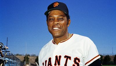 Willie Mays, Hall of Famer who played for the Giants, Mets, dies at 93