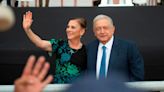 ¿Se separan? AMLO revela que Beatriz Gutiérrez Müller no vivirá con él en Palenque: “Voy a ver cómo le hago”