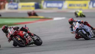 Bagnaia gana la batalla a Marc Márquez en Jerez