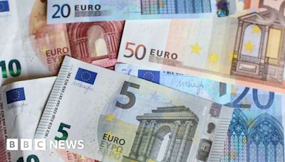 Inflation: Republic of Ireland real pay will grow, think tank says