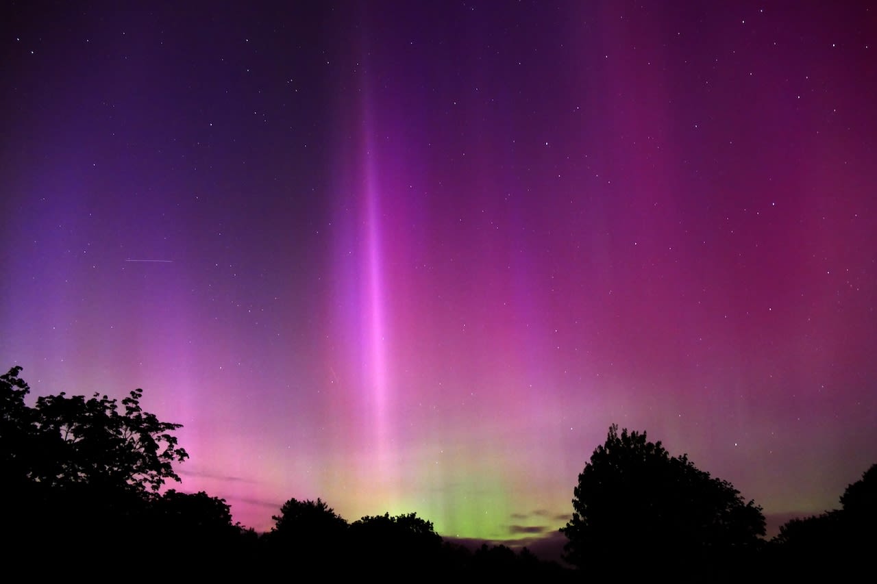 Here are the chances New England will see more northern lights Monday night