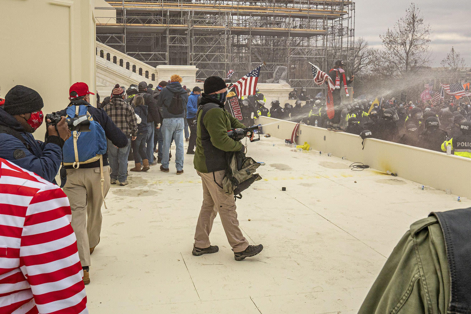 National Guardsman who set off FBI manhunt admits spraying officers on Jan. 6