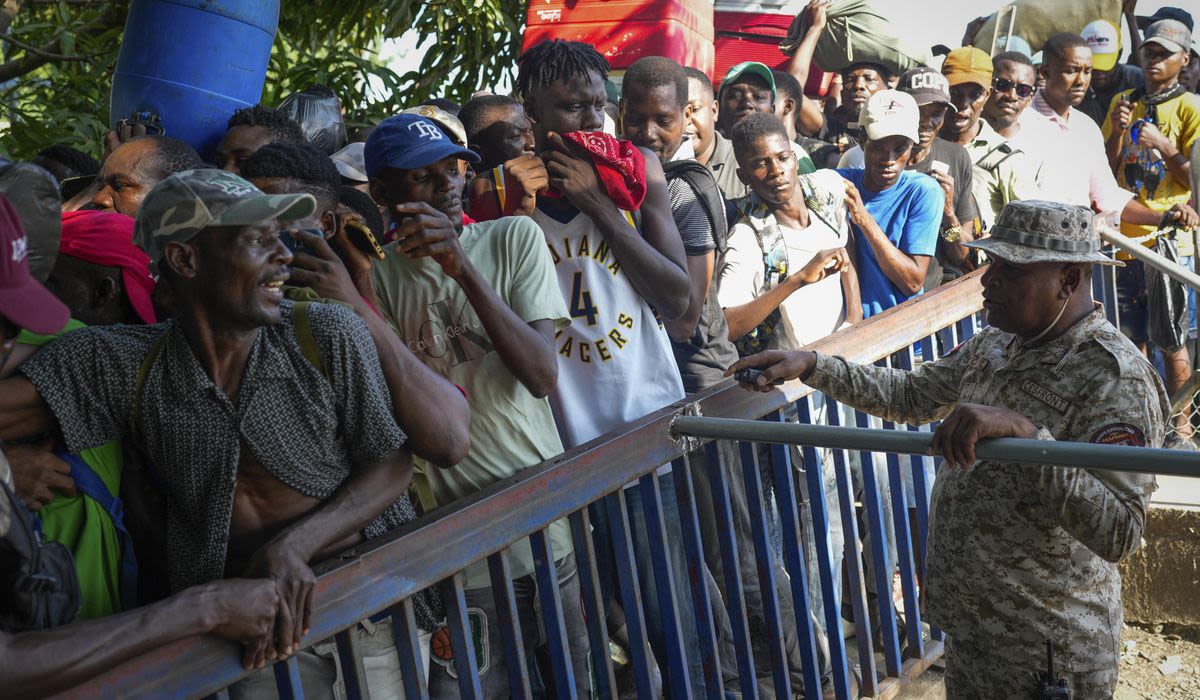 Dominicans vote in general elections with eyes on crisis in neighboring Haiti