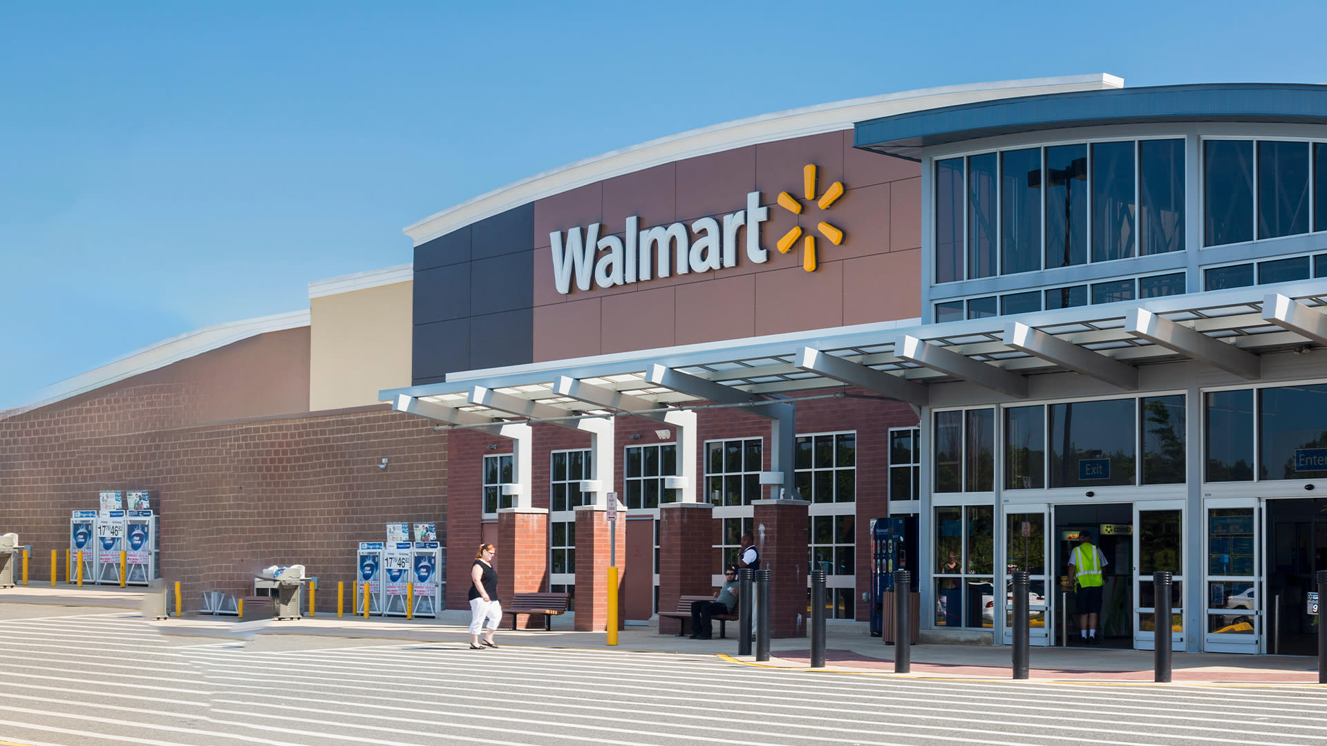 Walmart shopper slams retailer's self-checkout switch calling it 'ridiculous'