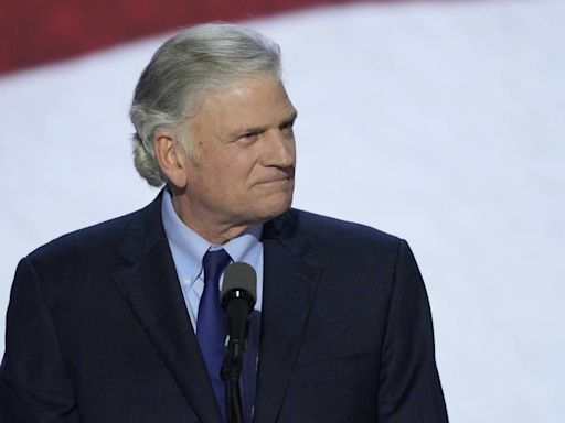 Franklin Graham prays for Trump, calls for unity in Republican National Convention speech