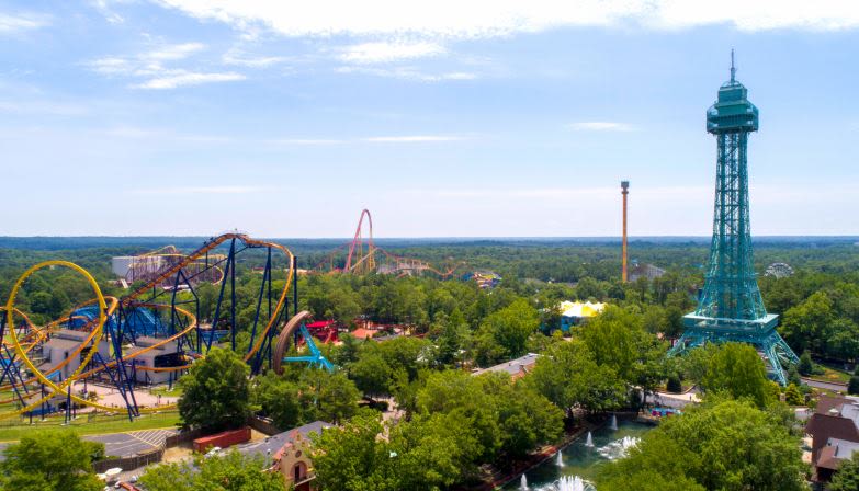 Kings Dominion offering free admission to U.S. Military members for Memorial Day, discounted tickets for family and friends
