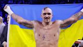 Usyk’s iconic ‘Colors of Freedom’ T-shirt auctioned off to raise money for Armed Forces — photo