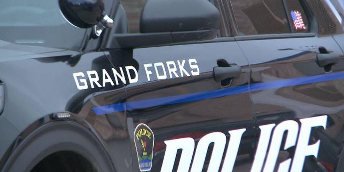 Man hurt after jumping off Demers Avenue Skyway in Grand Forks