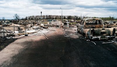 Echoes of the Fort McMurray Disaster as Fire Sweeps Into Jasper, Alberta