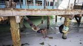 La vida sin playa de un barrio obrero de Cancún