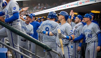 Vinnie Pasquantino has career night in KC Royals win. Bobby Witt Jr. made history, too