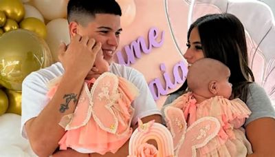 Así fue la celebración de los tres meses de Aimé y Laia, las gemelas de Daniela Celis y Thiago Medina